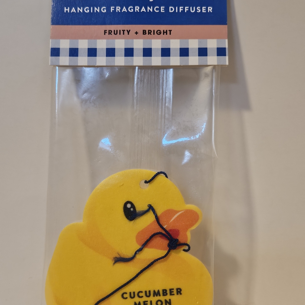 Bath & Body Works Bille the Duck Cucumber Melon - Hanging Fragrance Diffuser